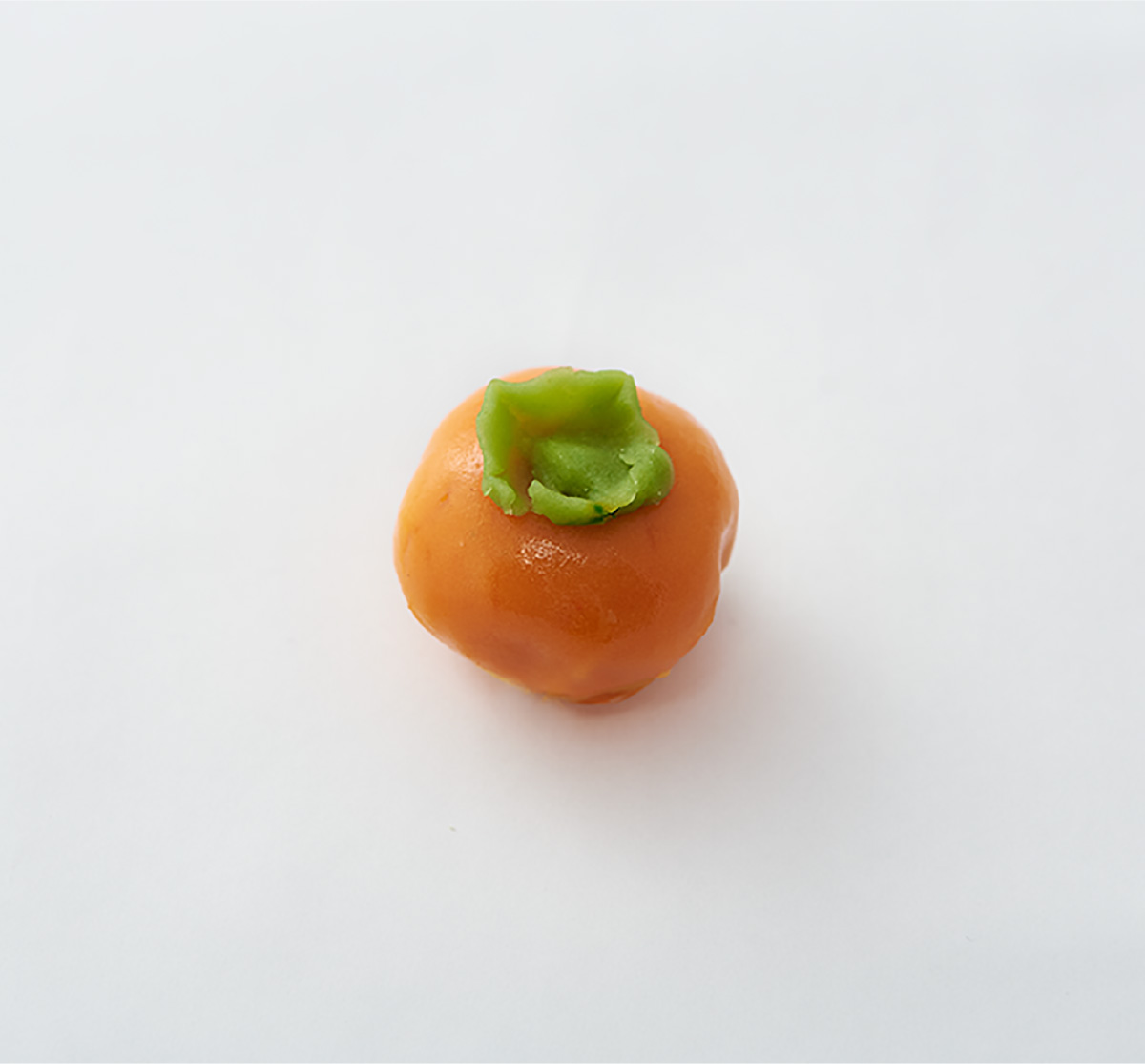 秋の上生（練り切り）の柿